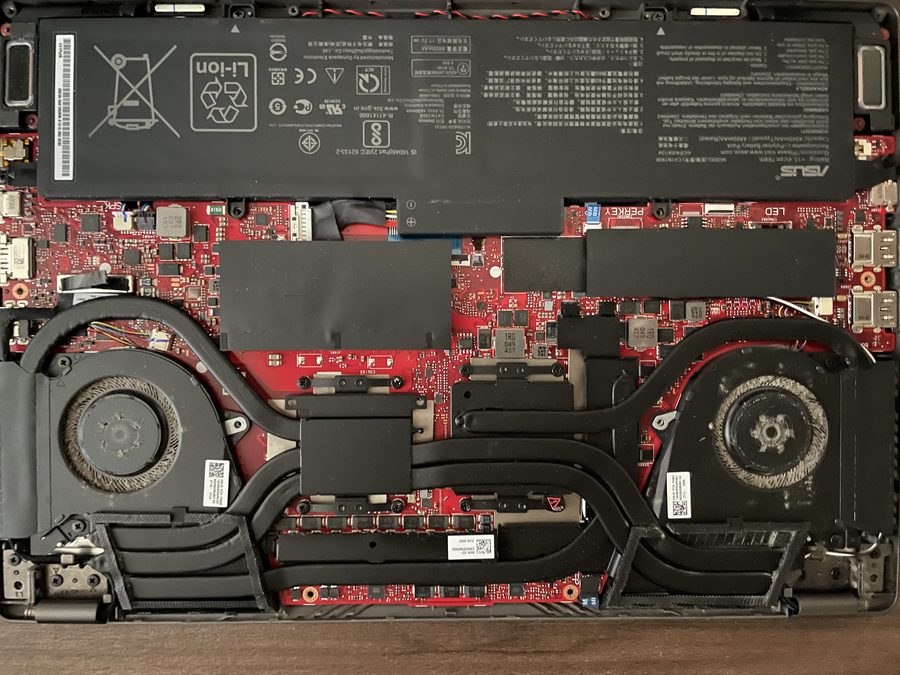 Asus ROG Zephyrus G14 — rozebraný herní notebook