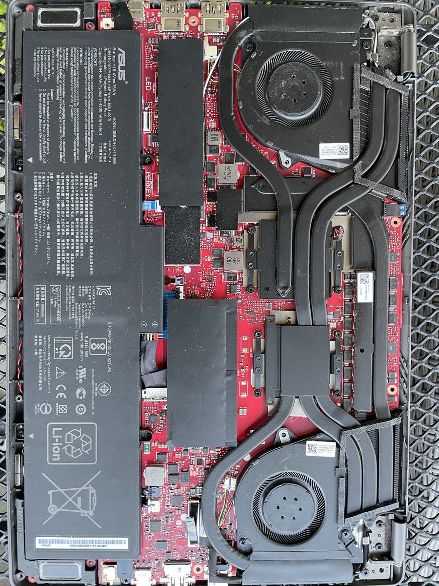 Asus ROG Zephyrus G14 — stará teplovodivá pasta