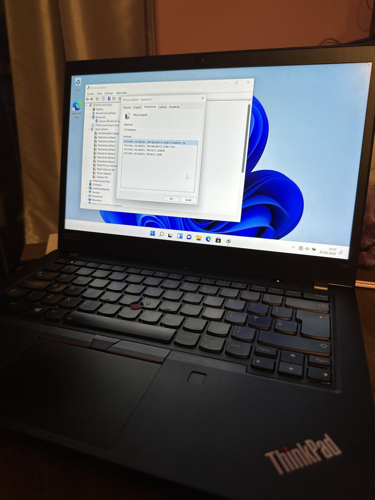 Lenovo ThinkPad T14 GEN1 — instalace Windows 11 Pro